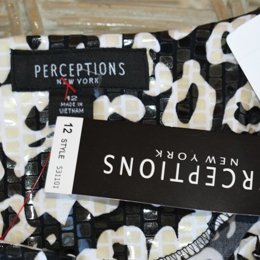 Perceptions New York Top - Picture 7 of 7